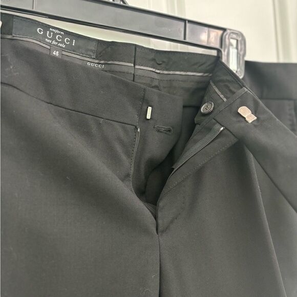 Gently worn black Gucci polyester pants size 46(8) - Picture 2 of 9